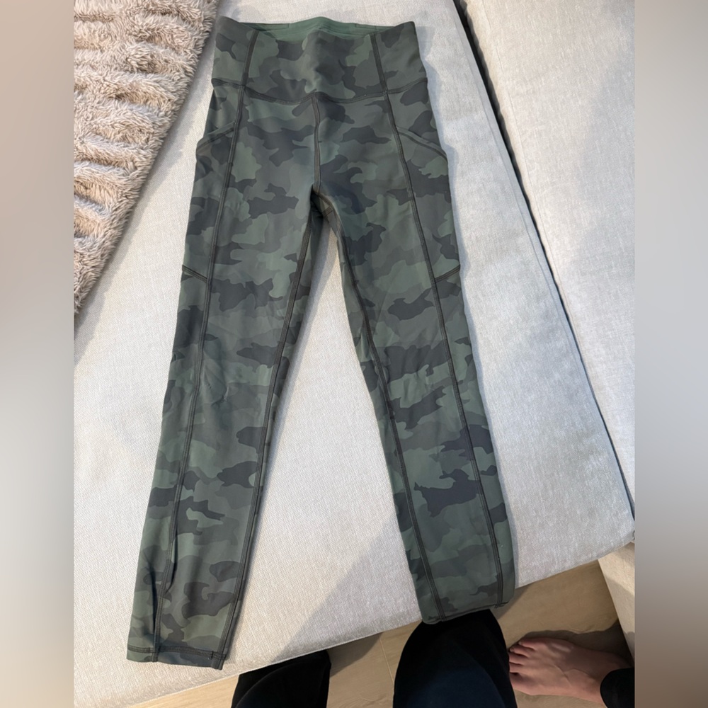 Camo Lulu Leggings with Pockets